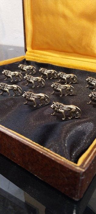 Messensteun (12) - lions - Verguld messing