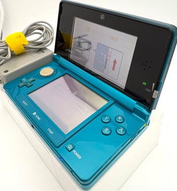 Nintendo - 3DS - Aqua Blue - Handheld Console - With AC, Nieuw