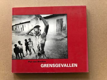 Piet den Blanken - Grensgevallen - zeldzaam, Ophalen of Verzenden, Zo goed als nieuw