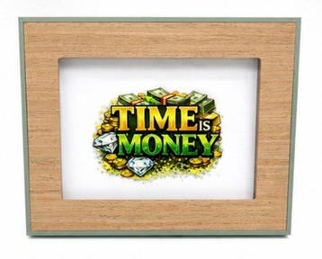 artoys designer - Vanessa Fodera (1981) - sculptuur, TIME IS
