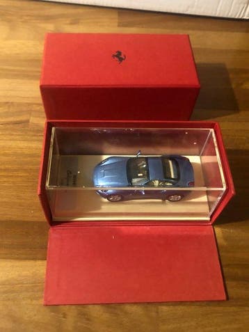 modelauto - Ferrari - California - 2008, Nieuw