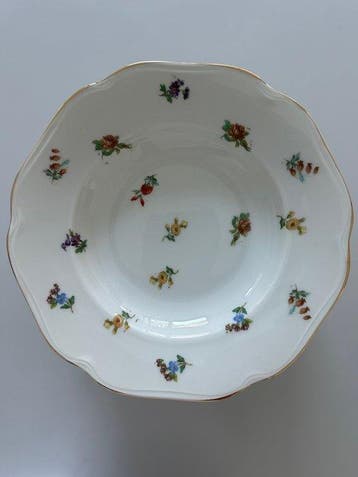 KPM - Tafelservies (103) - Porselein - bloemmotief en goud