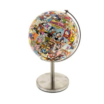Koen Betjes (1992) ft Siriwat - Disney Cartoon Icons Collage