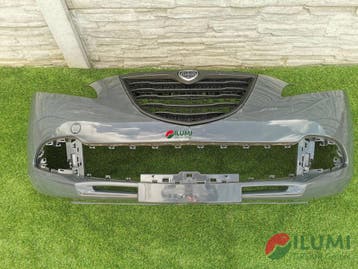 Lancia Ypsilon III 11-15 voorbumper grille 735486082, Verzenden, Gebruikt