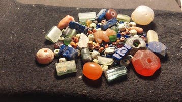 Oudegyptisch naar Romeins Glas meer dan honderd oude kralen