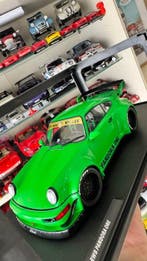 Solido 1:18 - Modelauto - Porsche 911 (964) RWB Rauh-Welt, Nieuw