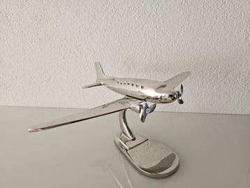 Bureausculptuur - Speelgoed vliegtuig Douglas DC-3 -