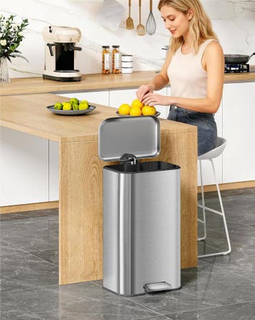 Prullenbak - Afvalbak - Vuilnisbak - 30 Liter - Zilver - Hzu, Huis en Inrichting, Woonaccessoires | Prullenbakken, Verzenden, Zo goed als nieuw