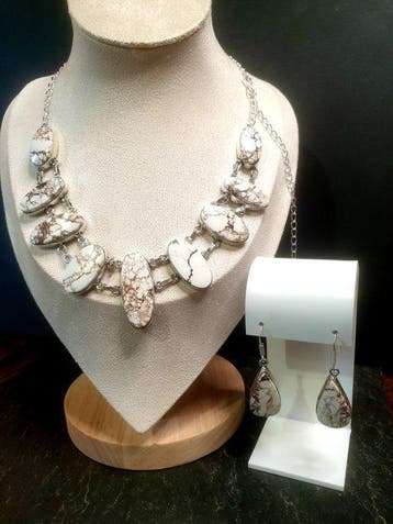 Wilde Paard Jasper - 2-delige sieradenset - Ketting en