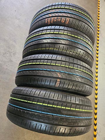 235/50/19 99V PIRELLI ZOMERBANDEN 8MM PROFIEL DEMO 4X, Gebruikt, 235 mm, Band(en), Personenwagen