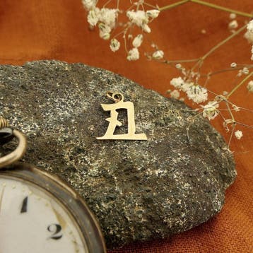 Gouden hanger van Chinees horoscoop teken; Os, Ophalen of Verzenden, Gebruikt, Goud, Overige merken