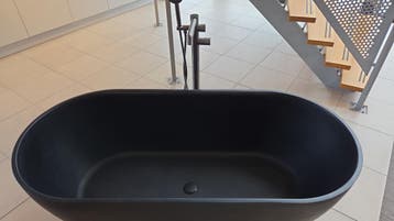 Vrijstaand Bad + vrijstaande badkraan 0011 - 44, Ophalen, Nieuw, Bad