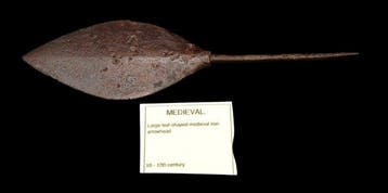 Middeleeuws IJzer Arrowhead - 147 mm (Zonder minimumprijs)