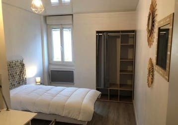 Te huur Kamer Johan Huizingaplein in Den Haag, 20 tot 35 m², Den Haag