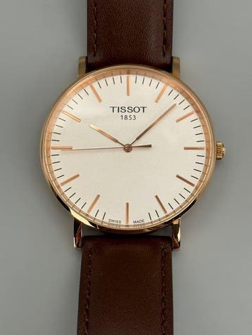 Tissot - Everytime Gentleman Dress Watch – 42 mm – Roségold, Nieuw