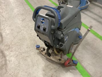 Online veiling: ICE, i18B, schrobmachine, Nieuw