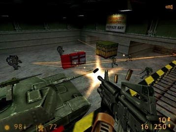 Half Life (ps2 used game), Spelcomputers en Games, Ophalen of Verzenden, Zo goed als nieuw