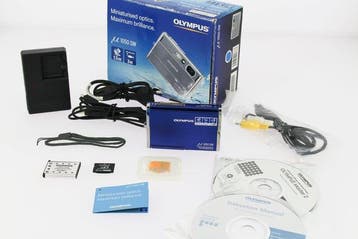 Olympus  1050 SW Digitale compact camera, Nieuw