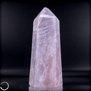 Adembenemende lavendel-rozenkwarts obelisk – Zachte