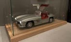 Eaglemoss 1:8 - Model sportwagen - Mercedes 300 SL, Hobby en Vrije tijd, Modelauto's | 1:5 tot 1:12, Nieuw