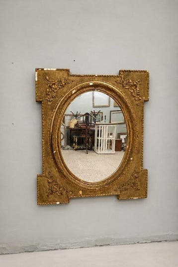 Spiegel- Oude spiegel in Napoleons III-stijl, Frankrijk,