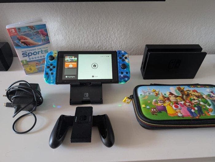 Nintendo - Switch - Nintendo Switch with accessories -, Spelcomputers en Games, Spelcomputers | Overige Accessoires
