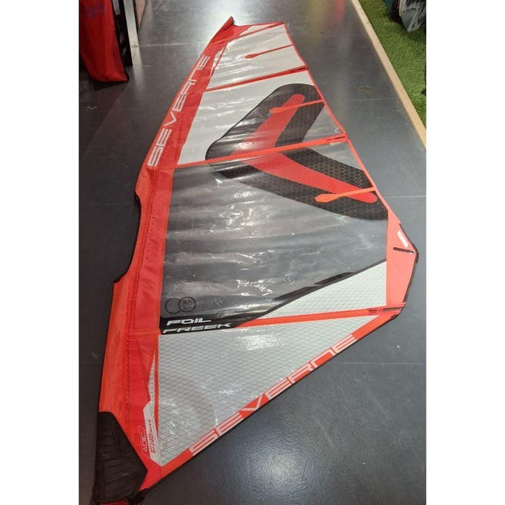 Severne Sails FoilFreek 2023 - 4 m², Watersport en Boten, Windsurfen, Zeil, Gebruikt, Ophalen of Verzenden