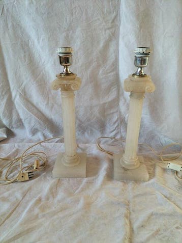 Lamp (2) - Albast, Antiek en Kunst