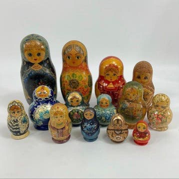 Unknown - Pop Matryoshka Nesting Dolls - 1990-2000 - Rusland