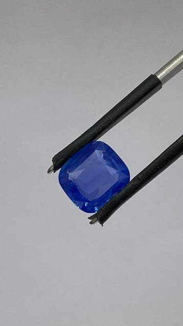 1 pcs Blauw Saffier - 5.00 ct - Gem research Swiss Lab (GRS), Nieuw