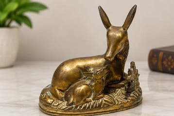 sculptuur, Vintage Brass Hare & Rabbit Family Sculpture –