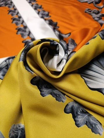 B481 - 545 x 135 cm - Twill in 100% pura seta di Como -