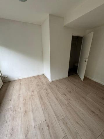 Te huur: Studio Montfortanenlaan in Tilburg, Tilburg, Noord-Brabant