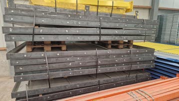 Stalen lekbak voor palletstelling 231x305x10 cm, gebruikt -, Ophalen of Verzenden