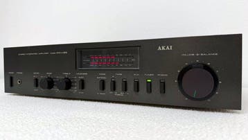 Akai - AM-U33 black Solid state geïntegreerde versterker, Nieuw