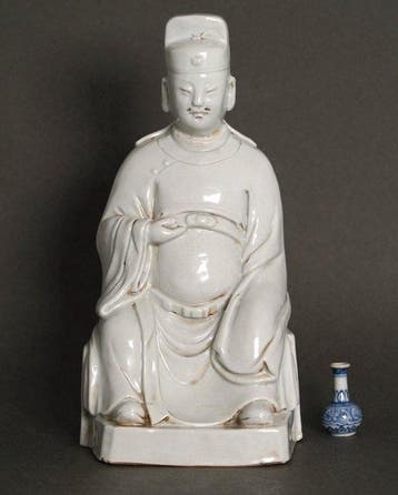 Large Wenchang Wang wearing a long Gawn with Dragon Robe -