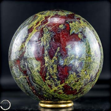 Zeldzame natuurlijke drakenbloedjaspis Sphere- 2500.94 g