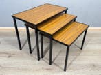 Set bijzettafels - Hout, Metaal - Set drie vintage