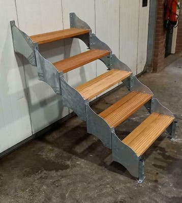 Trappen op maat, uit voorraad geleverd!, Ophalen of Verzenden, Nieuw, Trap, 2 tot 4 meter