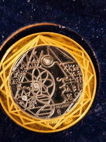 Italië. Medaglia in oro Titania Anno 2000 - Oro, Titanio e