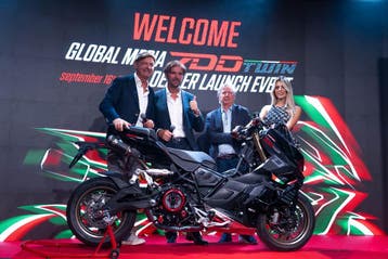 Italjet Dragster 700 Twin Limited Edition (laatste kans!), Motoren, Meer dan 35 kW, Minimaal motorrijbewijs A2, ABS, 2 cilinders