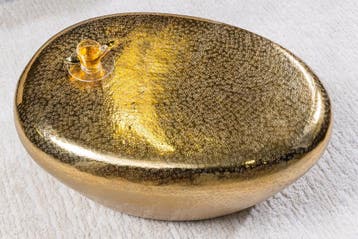 Handgemaakte salontafel STONE 75cm goud metaal gehamerd, Ophalen of Verzenden, Nieuw