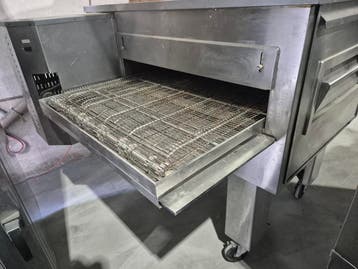 VEILING Zesto pizza oven tunneloven 84 cm elektrisch, Gebruikt, Ovens, Magnetrons en Steamers