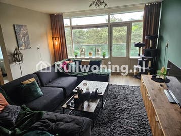 Geldrop: Flat, 4 kamers, 120 m², Kale huur€932, Noord-Brabant