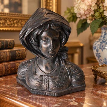 Tafelservies - Sculptuur uit de Art Nouveau-periode - buste
