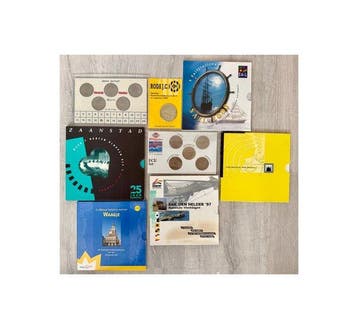 Nederland. 8 Commemorative Coin & Medal Sets Sail, Zaanstad,