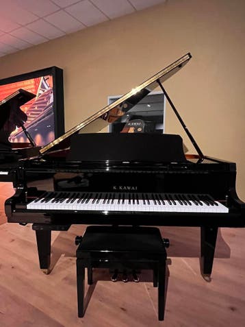 Jonge Kawai SILENT vleugel Model GL10 ATX2, Muziek en Instrumenten, Piano's, Zo goed als nieuw, Zwart, Vleugel, Hoogglans