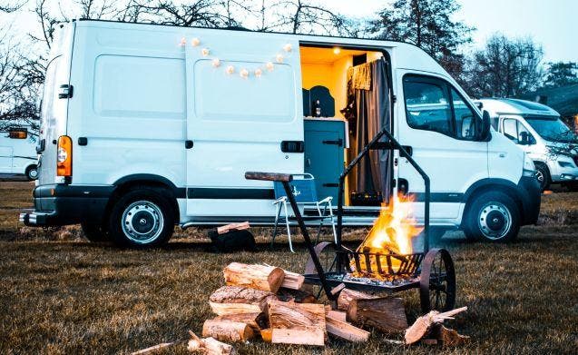 2 pers. Nissan camper huren in Nijmegen? Vanaf € 87 p.d. - G, Caravans en Kamperen, Verhuur