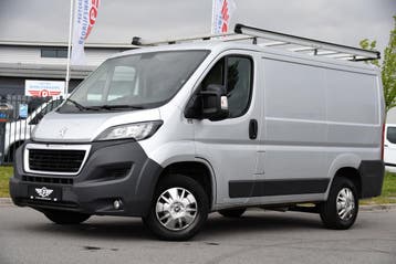 Peugeot Boxer 2.0 BlueHDI L1H1 Pro PB Edition, Stof, Gebruikt, Euro 6, Lease