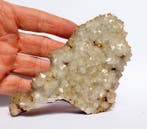 Kwarts Kristallen op matrix - Hoogte: 12 cm - Breedte: 7 cm-